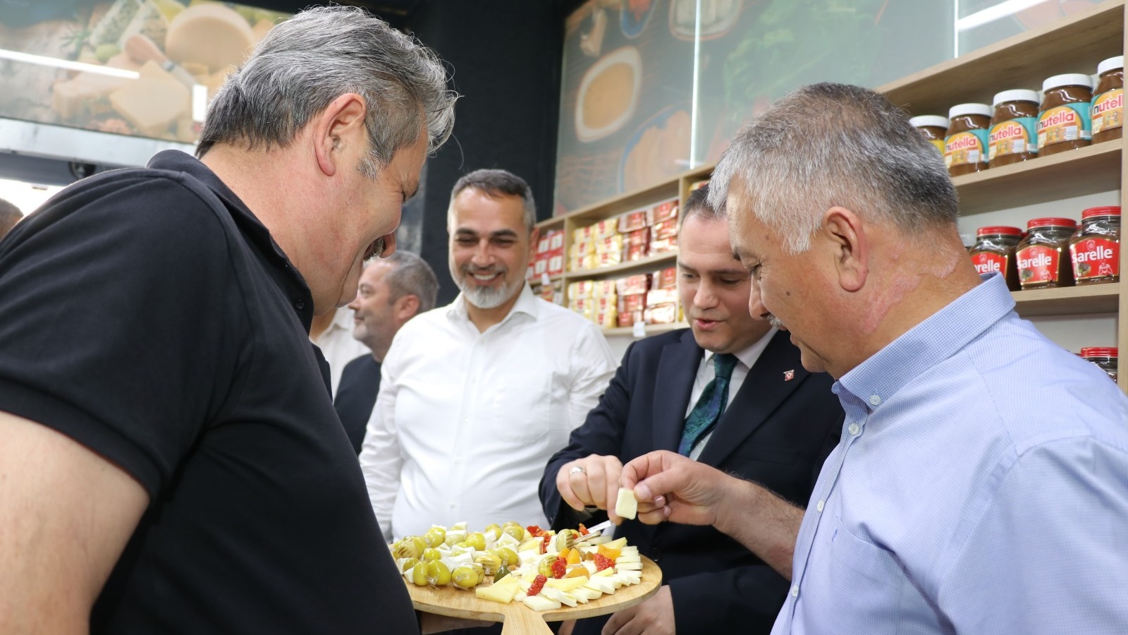 Şefikoğlu Kahvaltı Dünyası Açıldı
